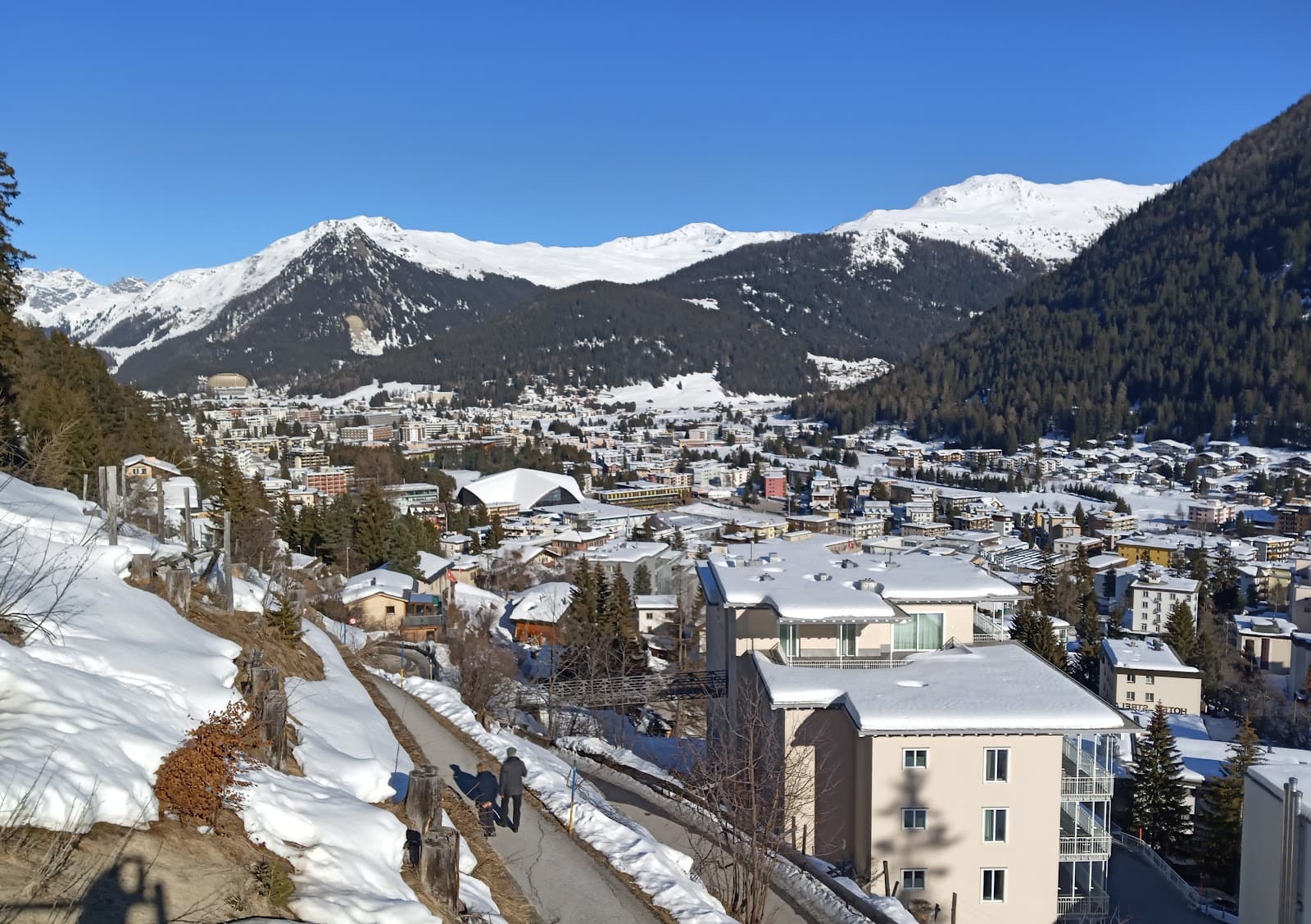 Davos: Ski & Fondue Weekend