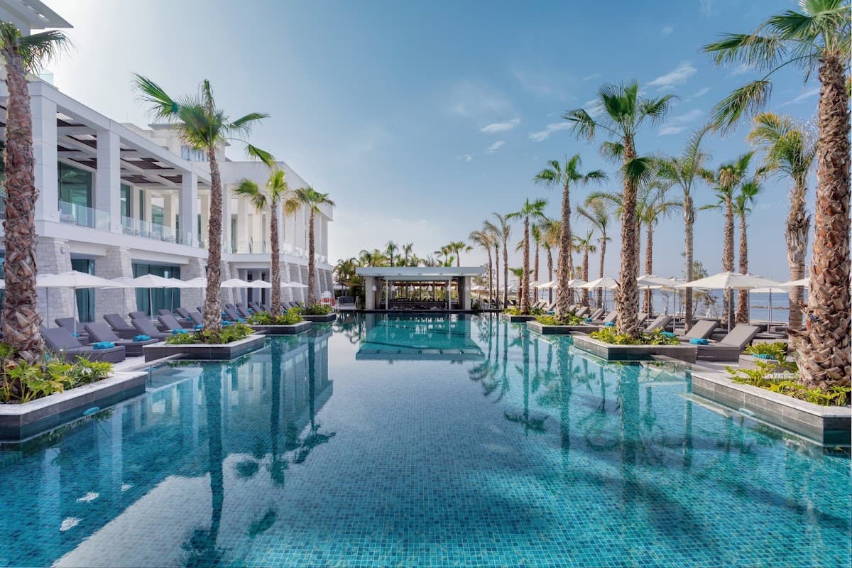 Amavi, MadeForTwo Hotels