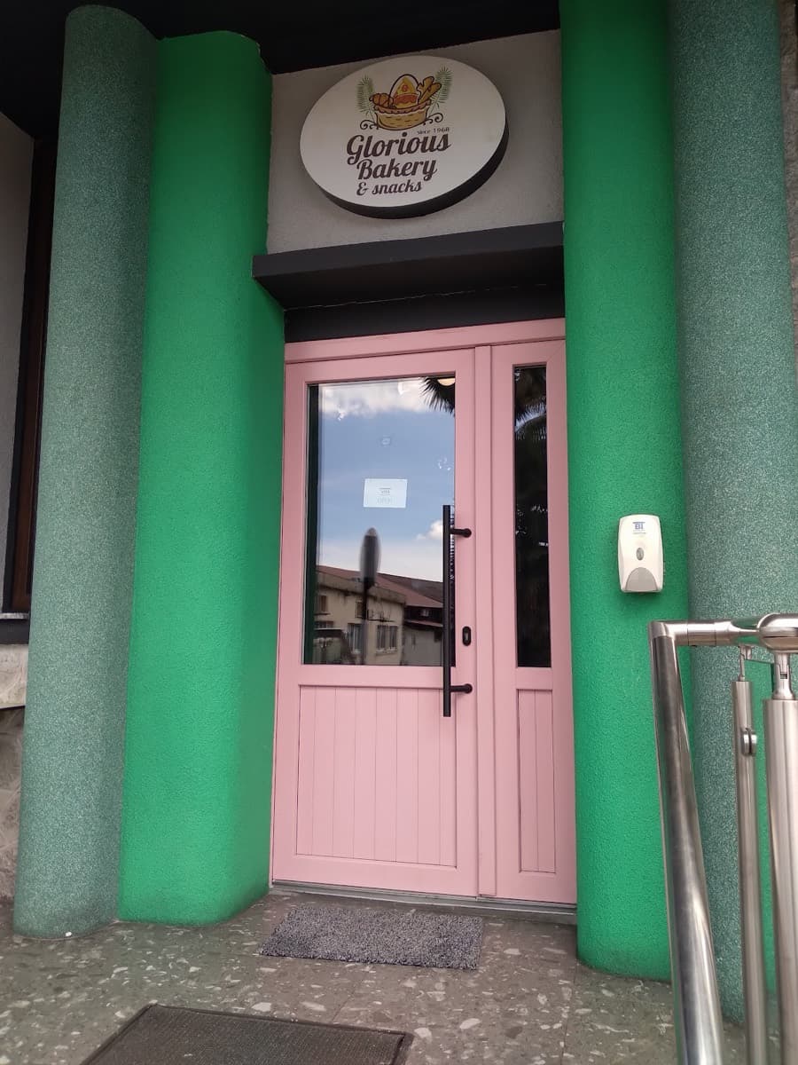 Glorious bakery