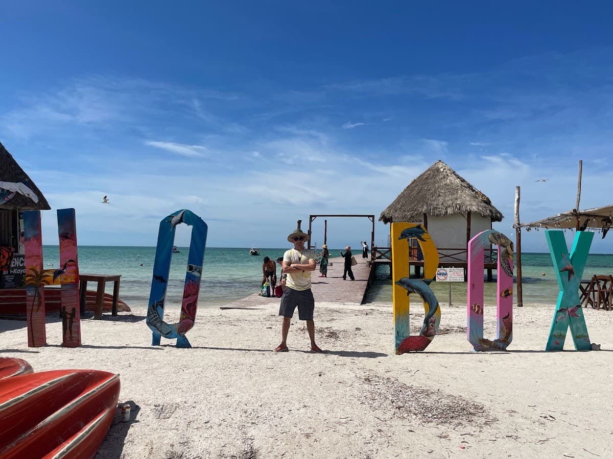 Letras Holbox
