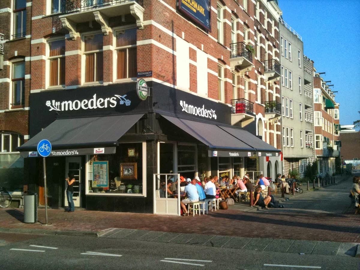 Moeders
